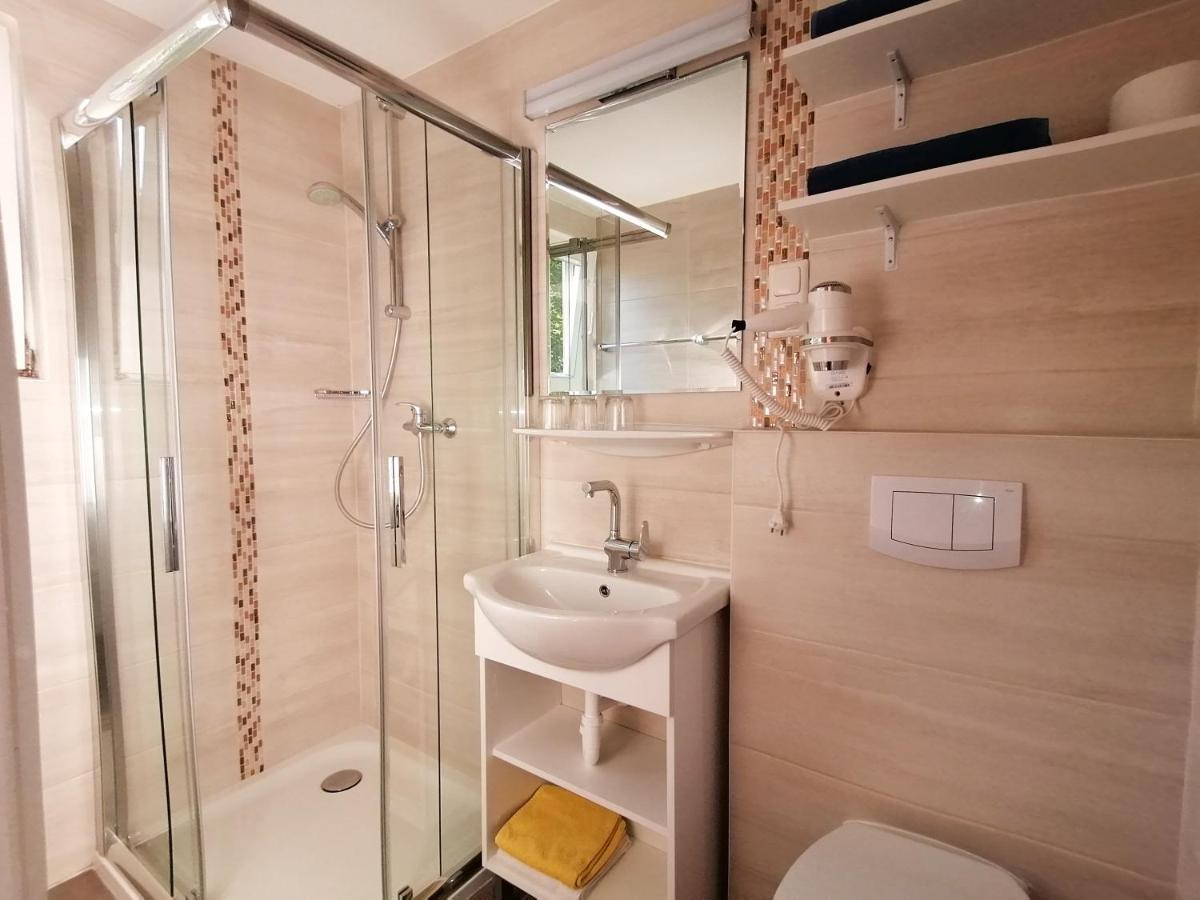 Strandpension Liane Sankt Kanzian am Klopeiner See ภายนอก รูปภาพ